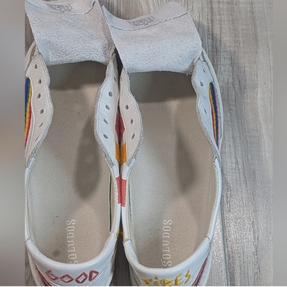 SOLUDOS Sneakers Women's Size 8 White Leather Rainbow Sun Embroidery - Picture 13 of 16